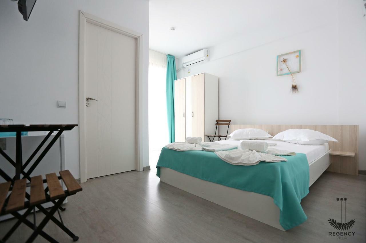 Regency Villa 데포리노드 외부 사진