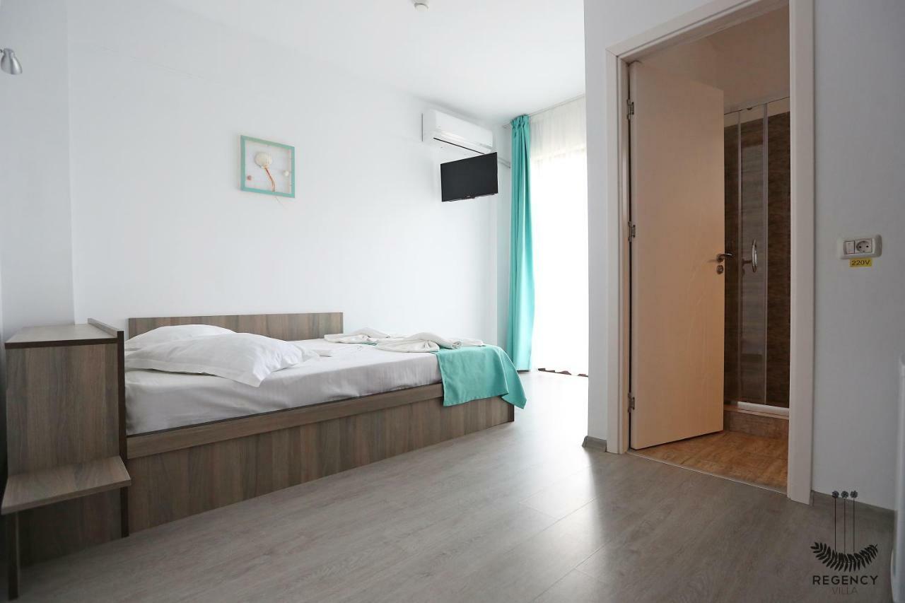 Regency Villa 데포리노드 외부 사진