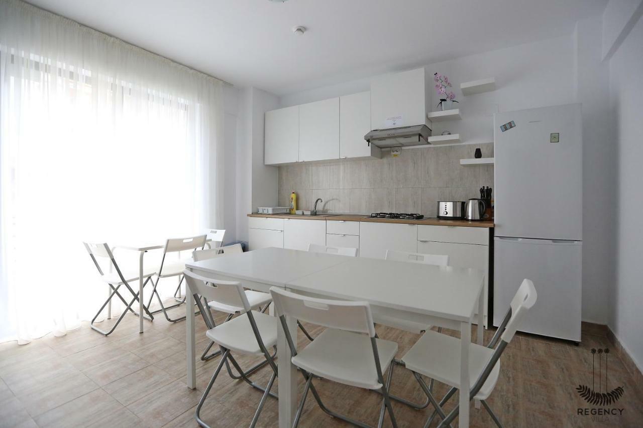 Regency Villa 데포리노드 외부 사진