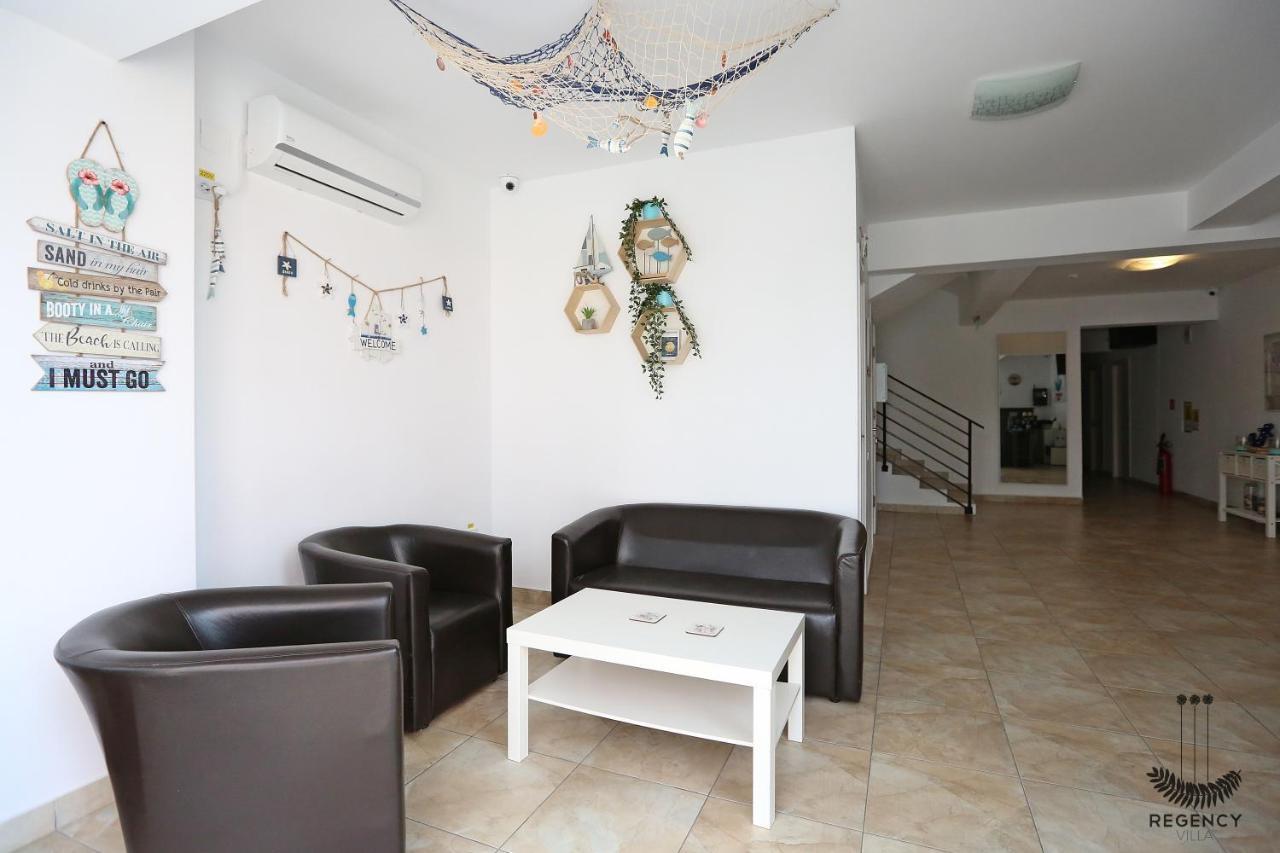 Regency Villa 데포리노드 외부 사진